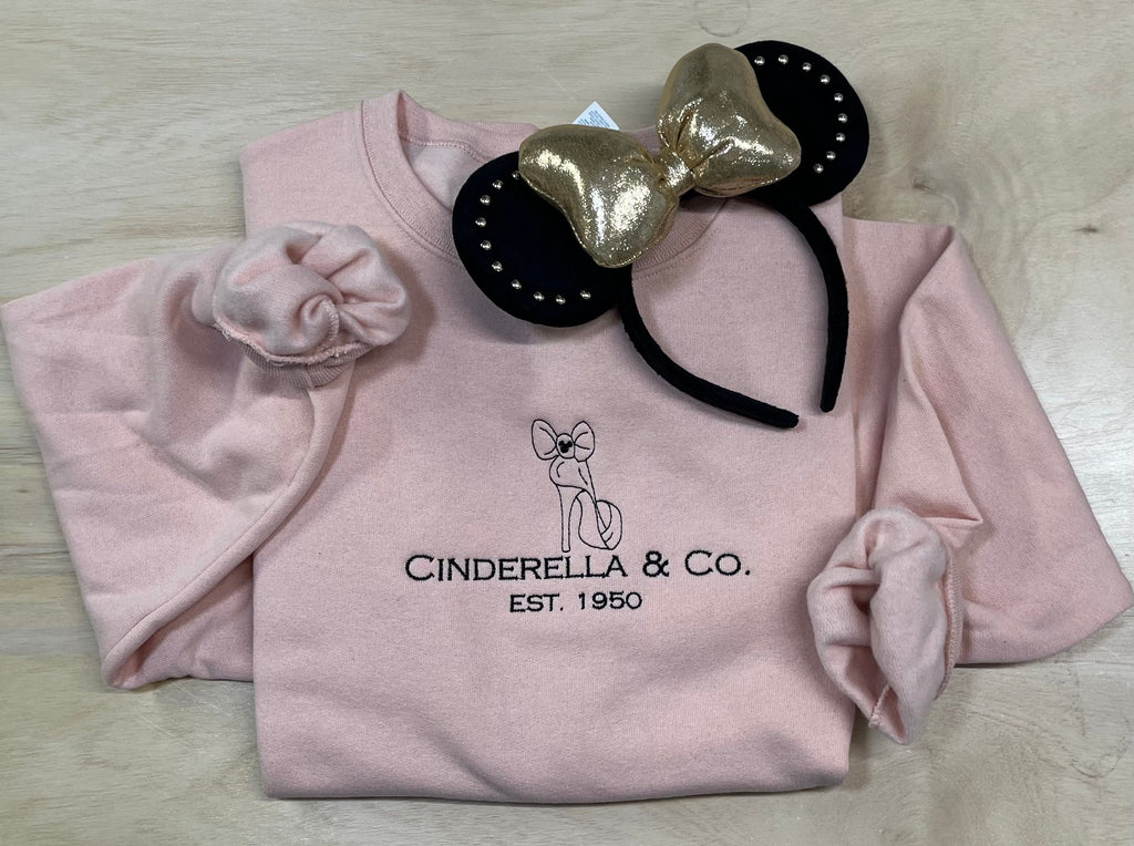 Cinderella & Co princess. Embroidered magical sweatshirt
