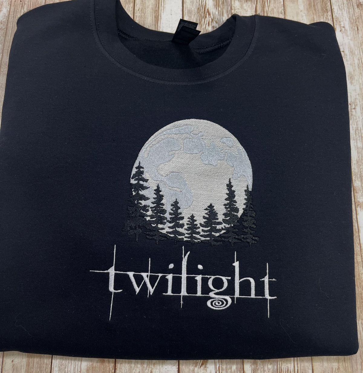TWILIGHT! Twilight Moon Embroidered Sweatshirt